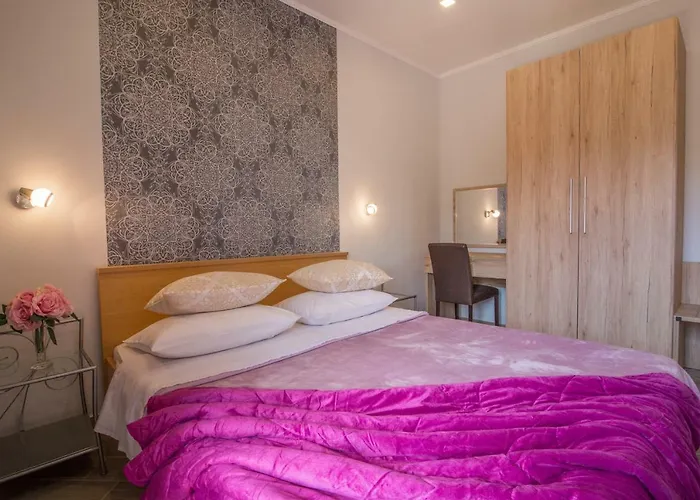 Smokva Daire Makarska